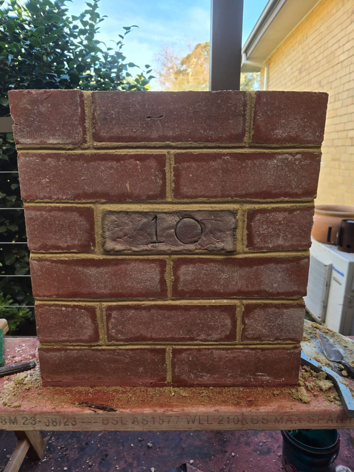 Period-accurate tuck pointing on a Victorian terrace by Goodwin Bricklaying, Richmond Melbourne